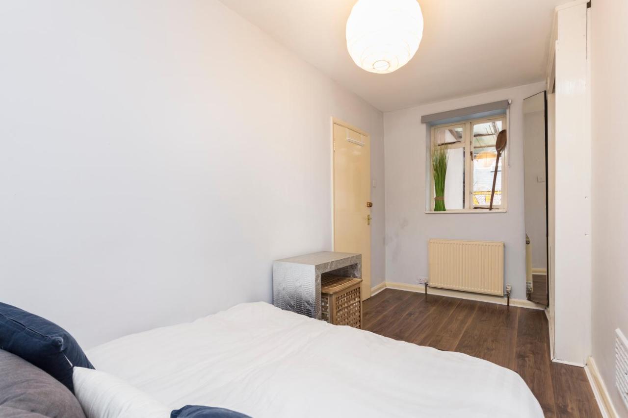 Modernised Apartments 1 And 2 Bedrooms Option Terrace And Balcony High Street London Eksteriør billede