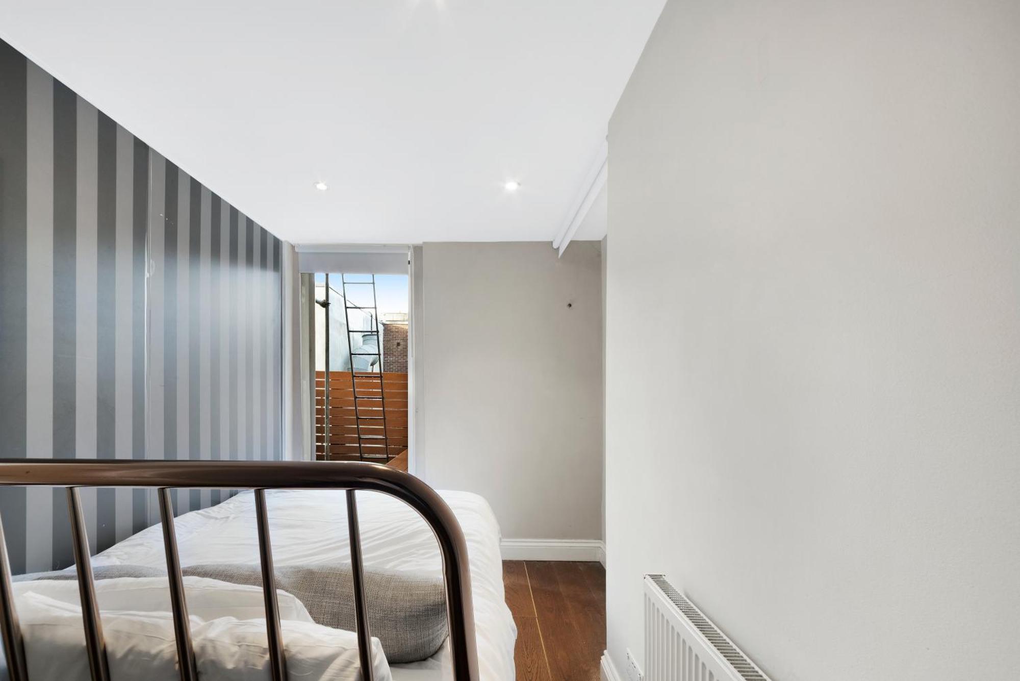 Modernised Apartments 1 And 2 Bedrooms Option Terrace And Balcony High Street London Eksteriør billede