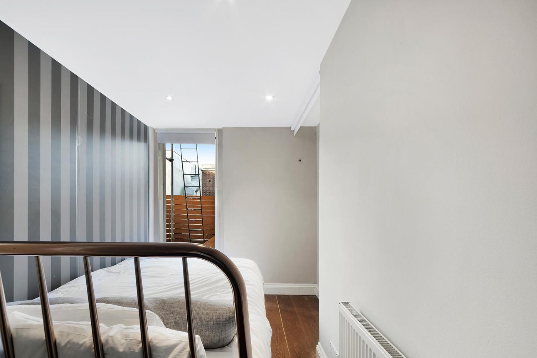 Modernised Apartments 1 And 2 Bedrooms Option Terrace And Balcony High Street London Eksteriør billede