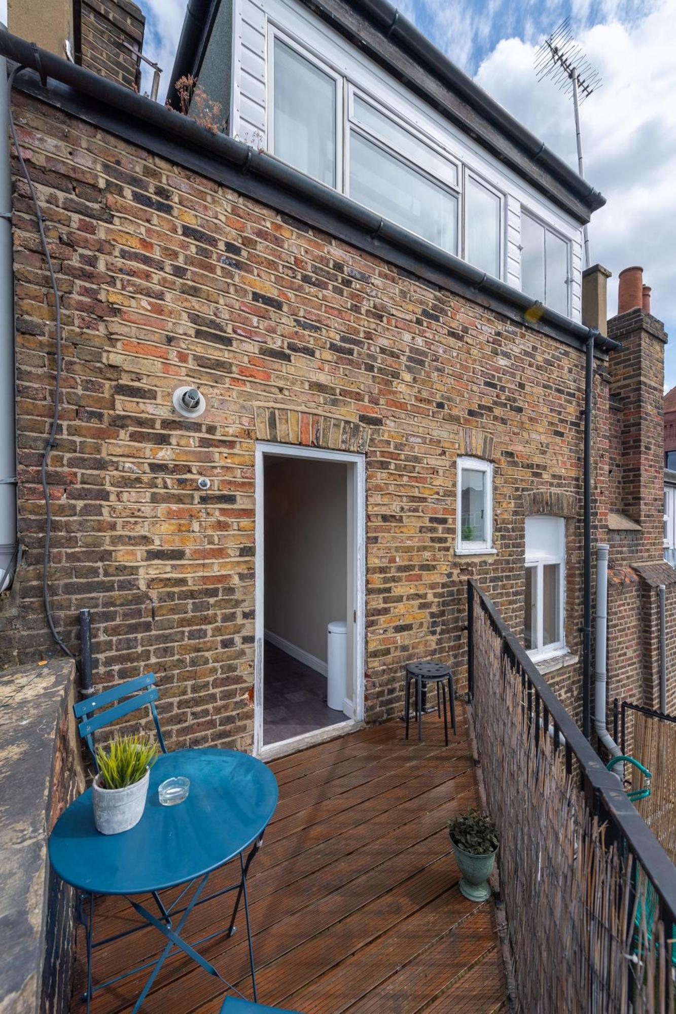 Modernised Apartments 1 And 2 Bedrooms Option Terrace And Balcony High Street London Eksteriør billede
