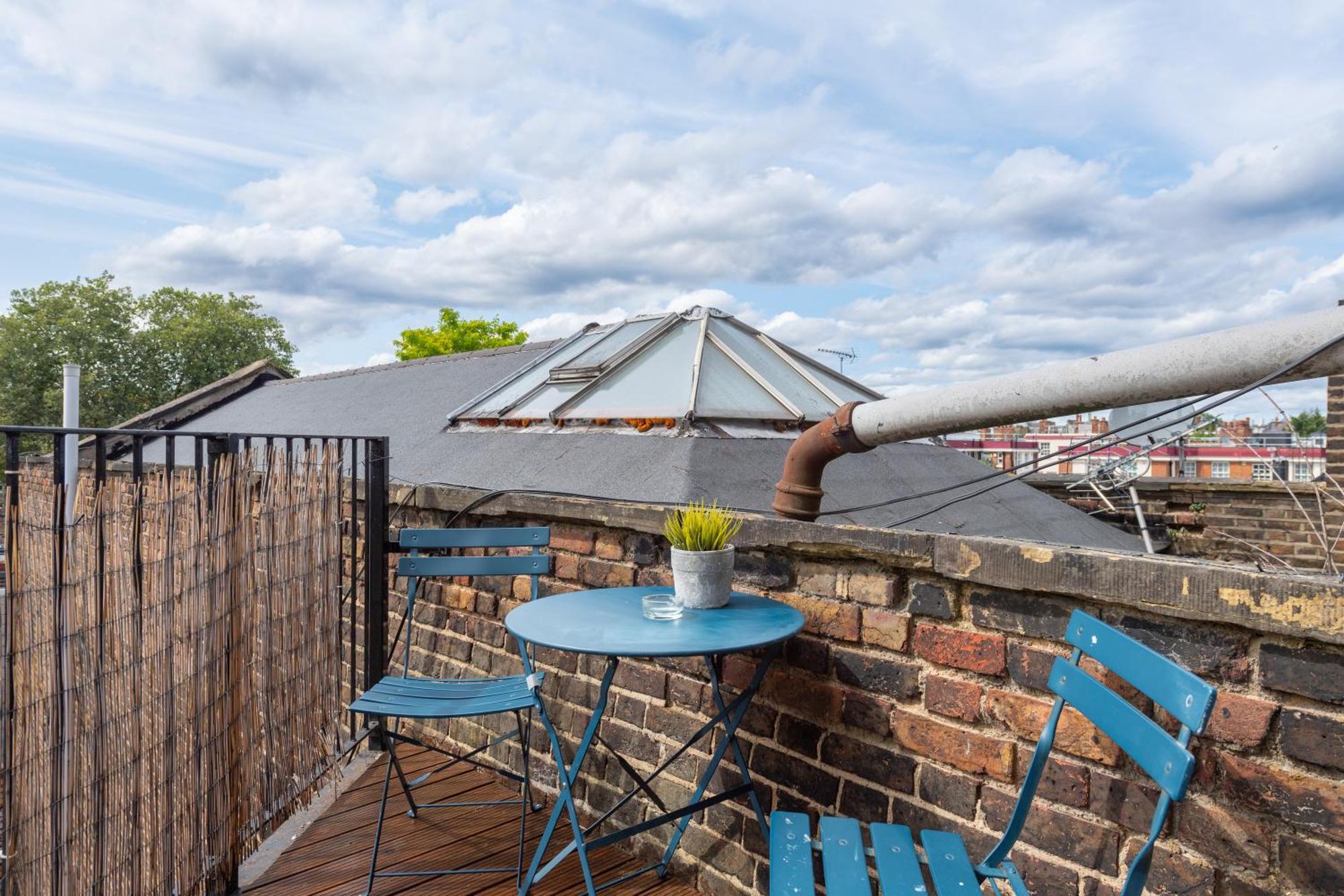 Modernised Apartments 1 And 2 Bedrooms Option Terrace And Balcony High Street London Eksteriør billede